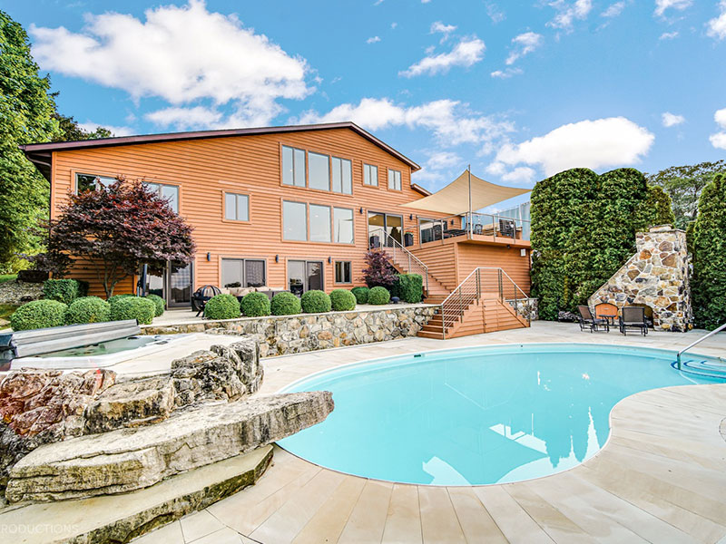 Rockstar Resort | La Porte Vacation Rental